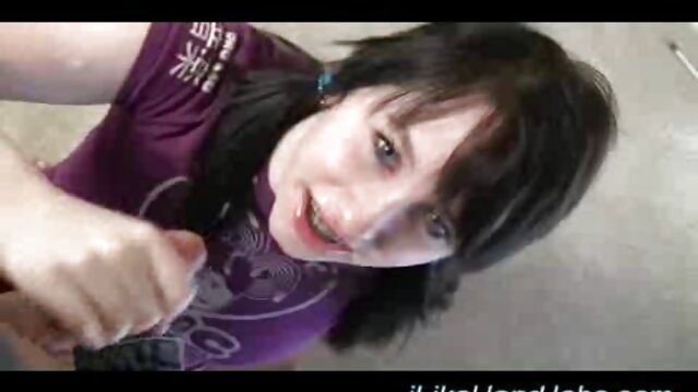 男は彼女の大きな胸にヴァンガラスと兼とセックスを持っています 女の子 アダルト 漫画