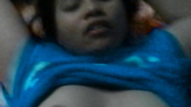 鋳造パートナーを楽しblowjobとフライドポテトbustyモデル万田 無料 女 av